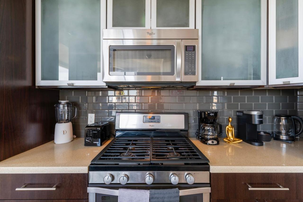 2br Weho Penthouse Topfloor Appartement